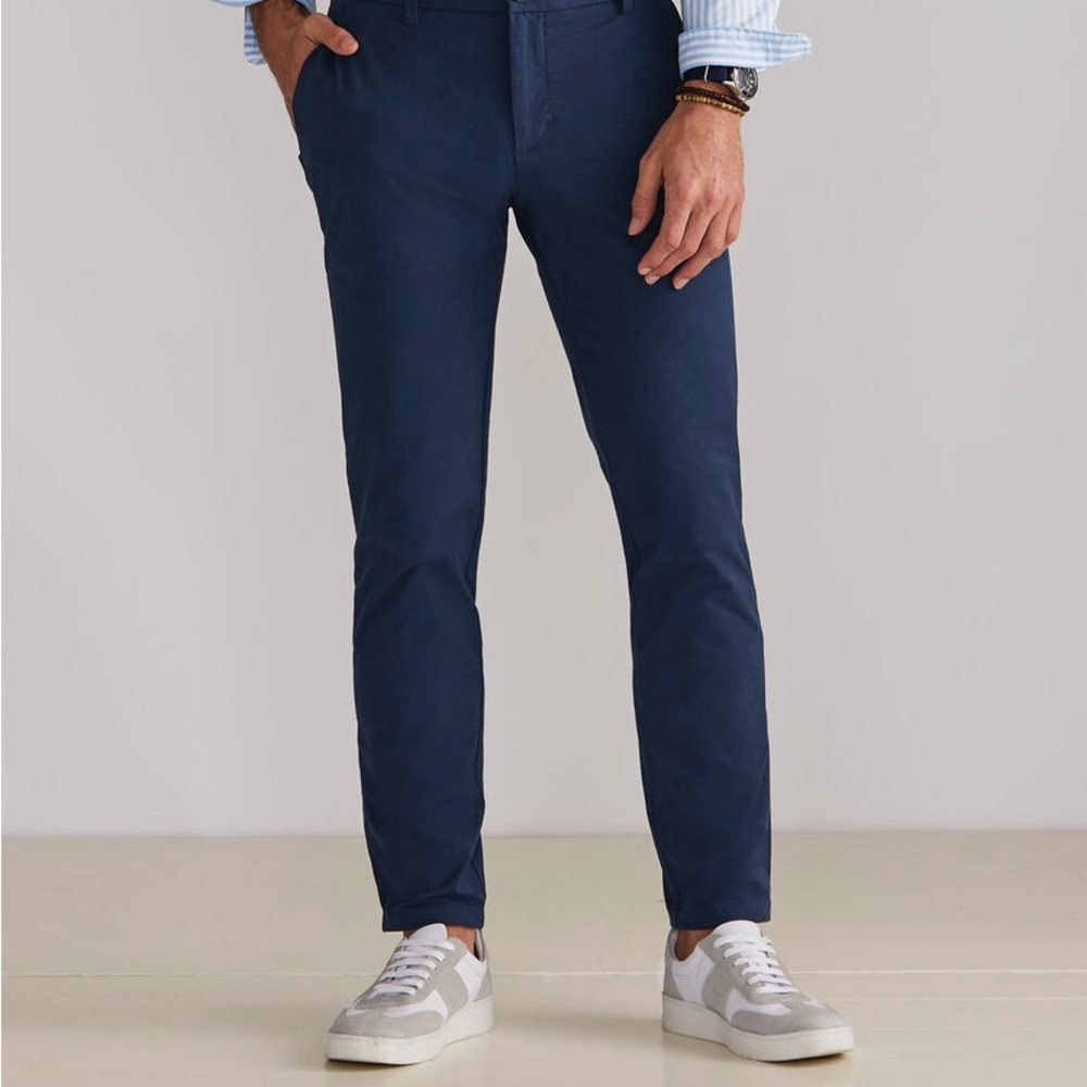 Vineyard Vines 30x34 On-the-go pants